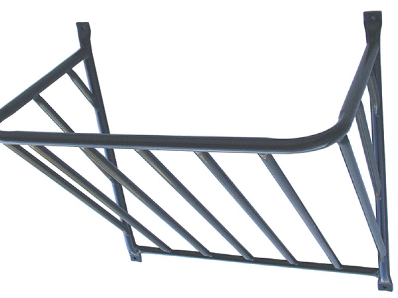wall mount hay manger