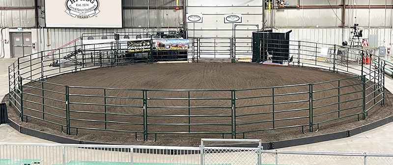 Contact Hi-Hog for Custom Colour and Size Options A round pen for excersizing horses